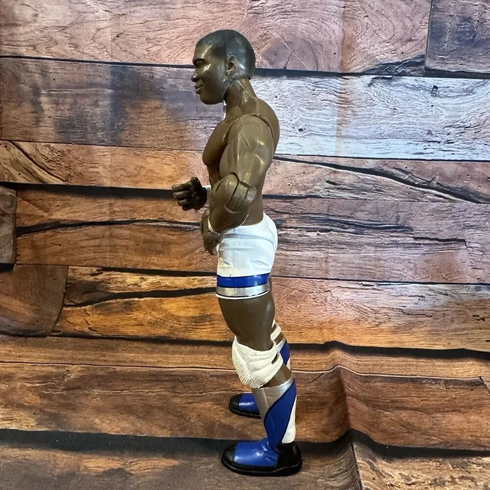 WWE Shelton Benjamin Jakks Pacific 2004 Figure Blue White Trunks Loose Wrestling
